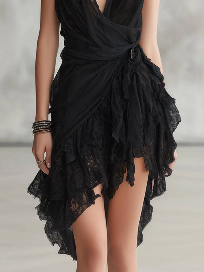 Vestido Corto de Encaje Halter Volantes