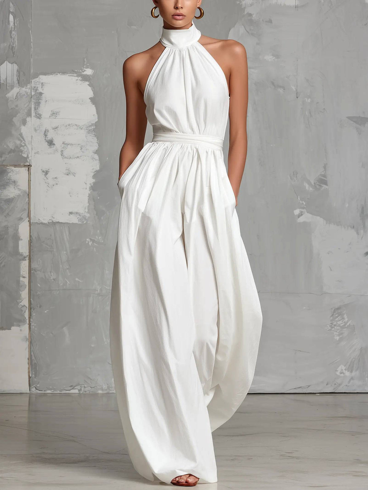 Jumpsuit Blanco Elegante con Cuello Halter