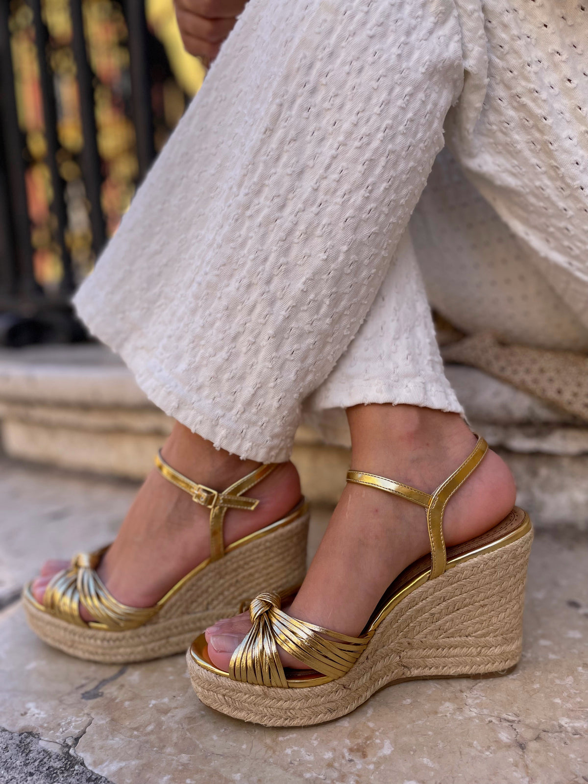 Sandalia esparto nudo Gold