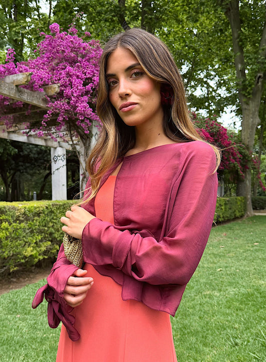 Blusa capa borgoña