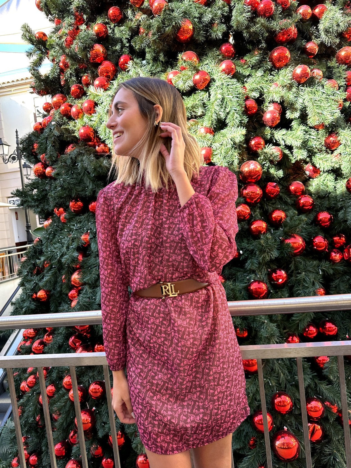 Vestido cuello frunce gasa lurex flor