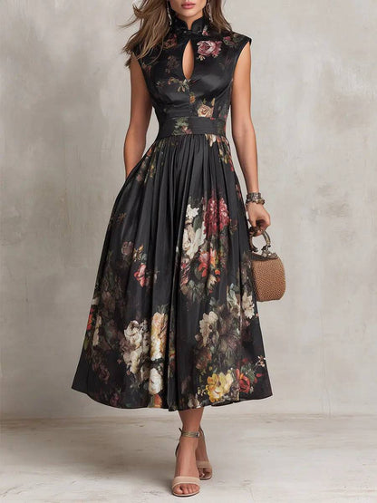 Vestido Midi de Satén Negro Plisado