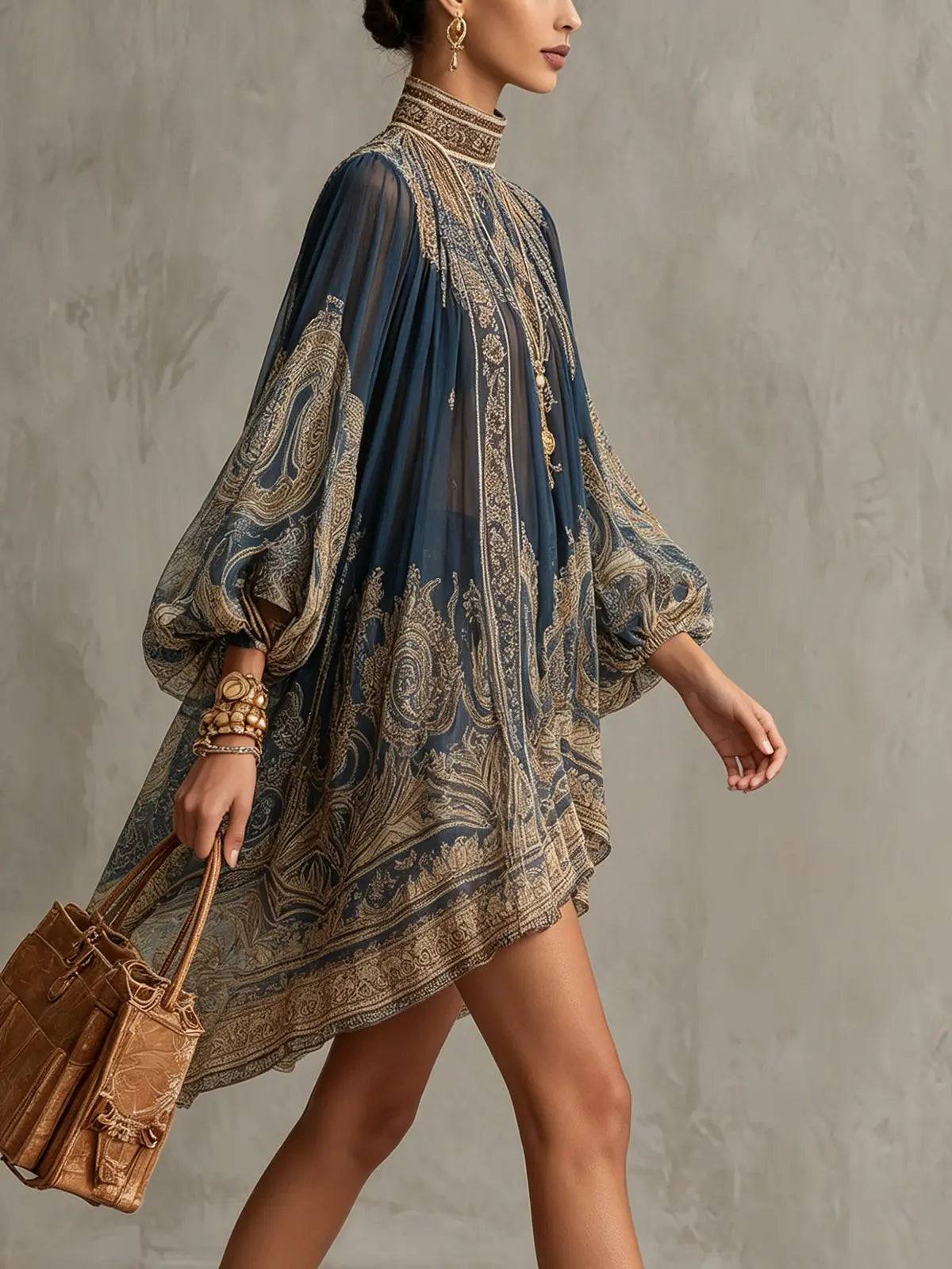 Vestido Corto Barroco Azul Marino